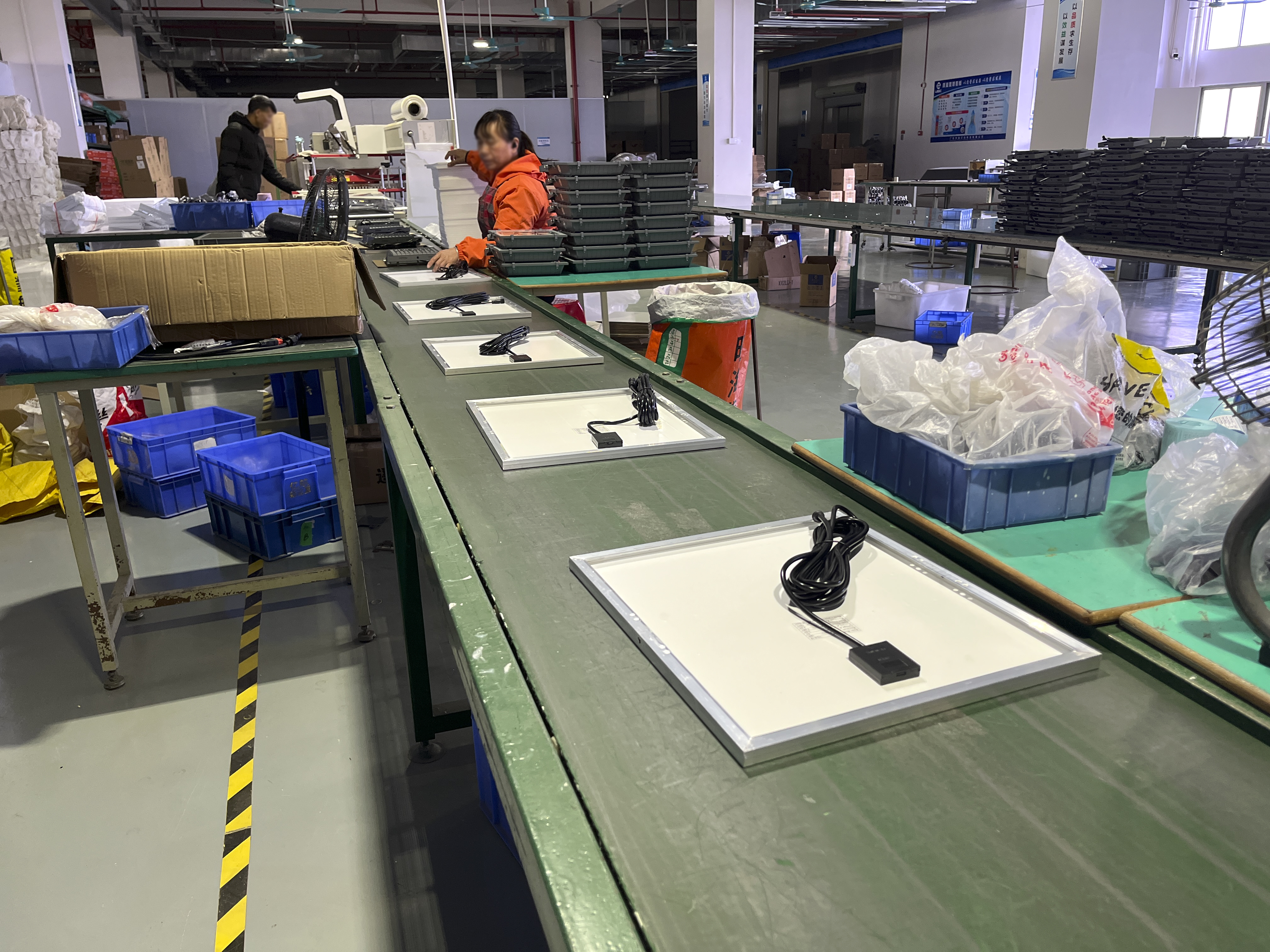 太陽(yáng)能投光燈-黑金剛(圖7) 太陽(yáng)能投光燈-黑金剛(圖7)